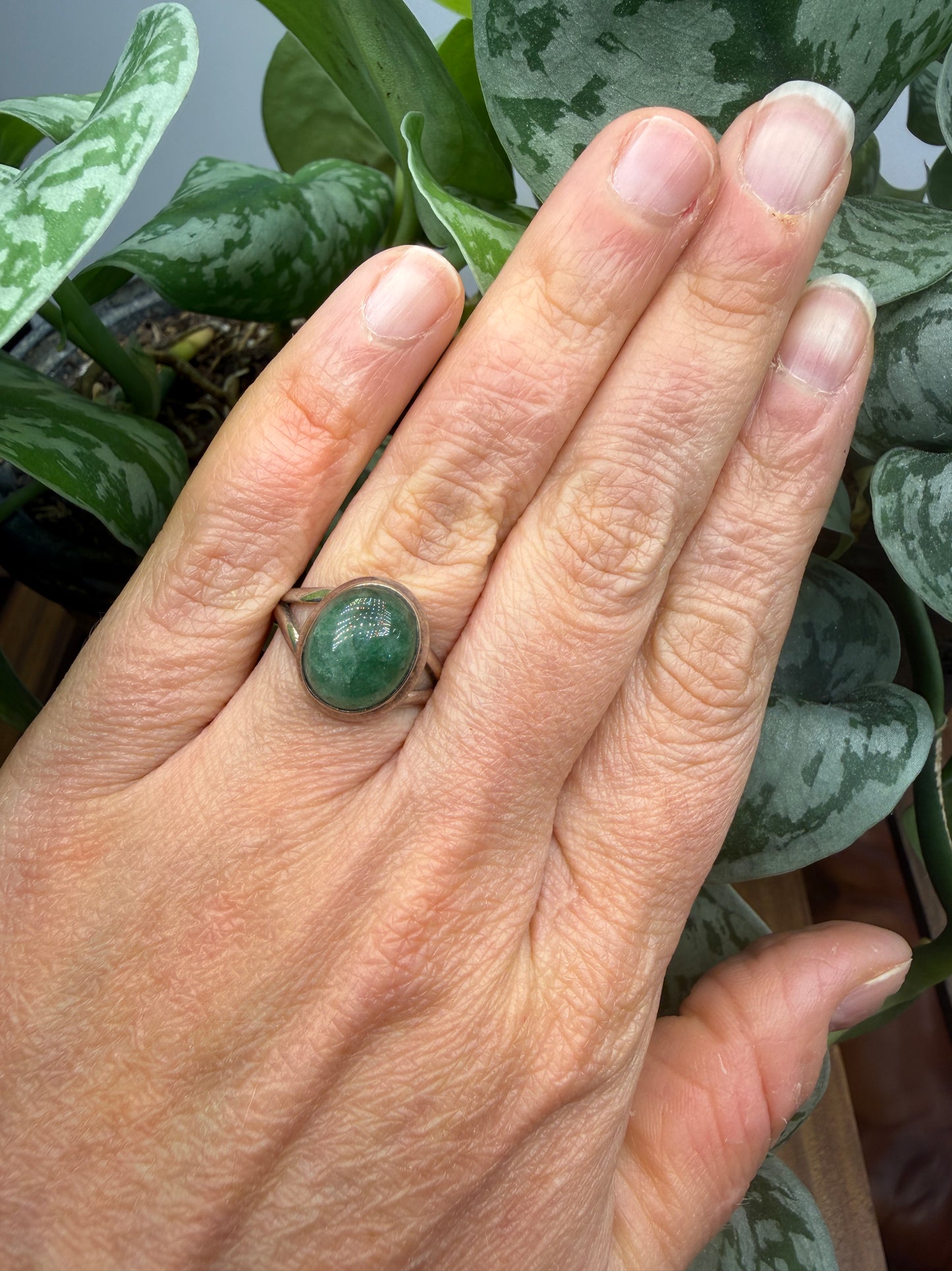 Green Tanzurine® Cabochon Split Shank Ring- Sz. 8 Sterling Silver