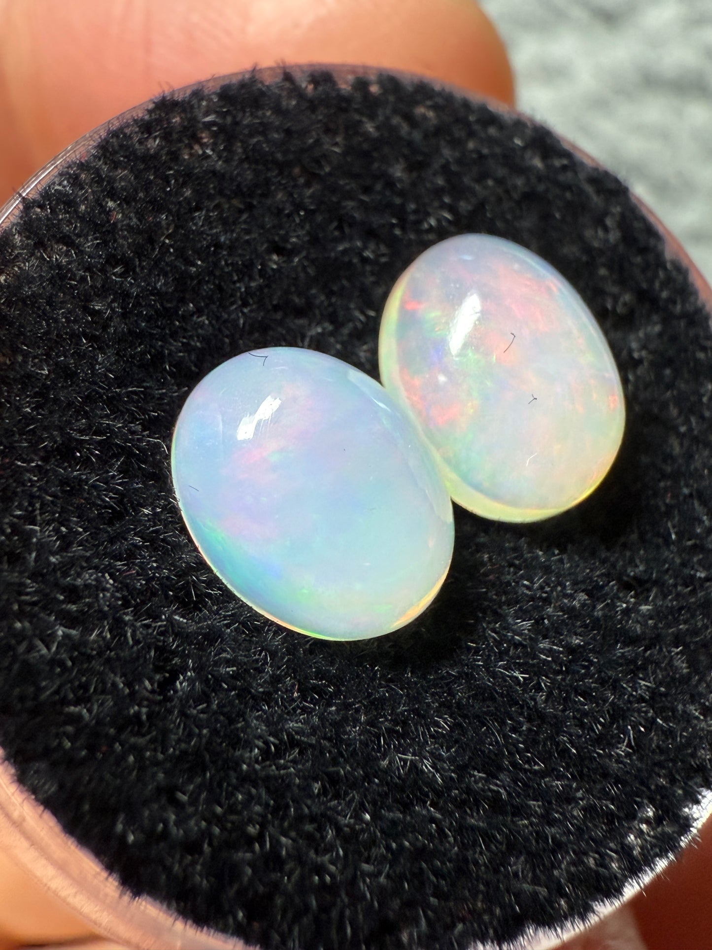 Welo Opal Cabochon Pair: 2.96 ct– 9x7x5mm