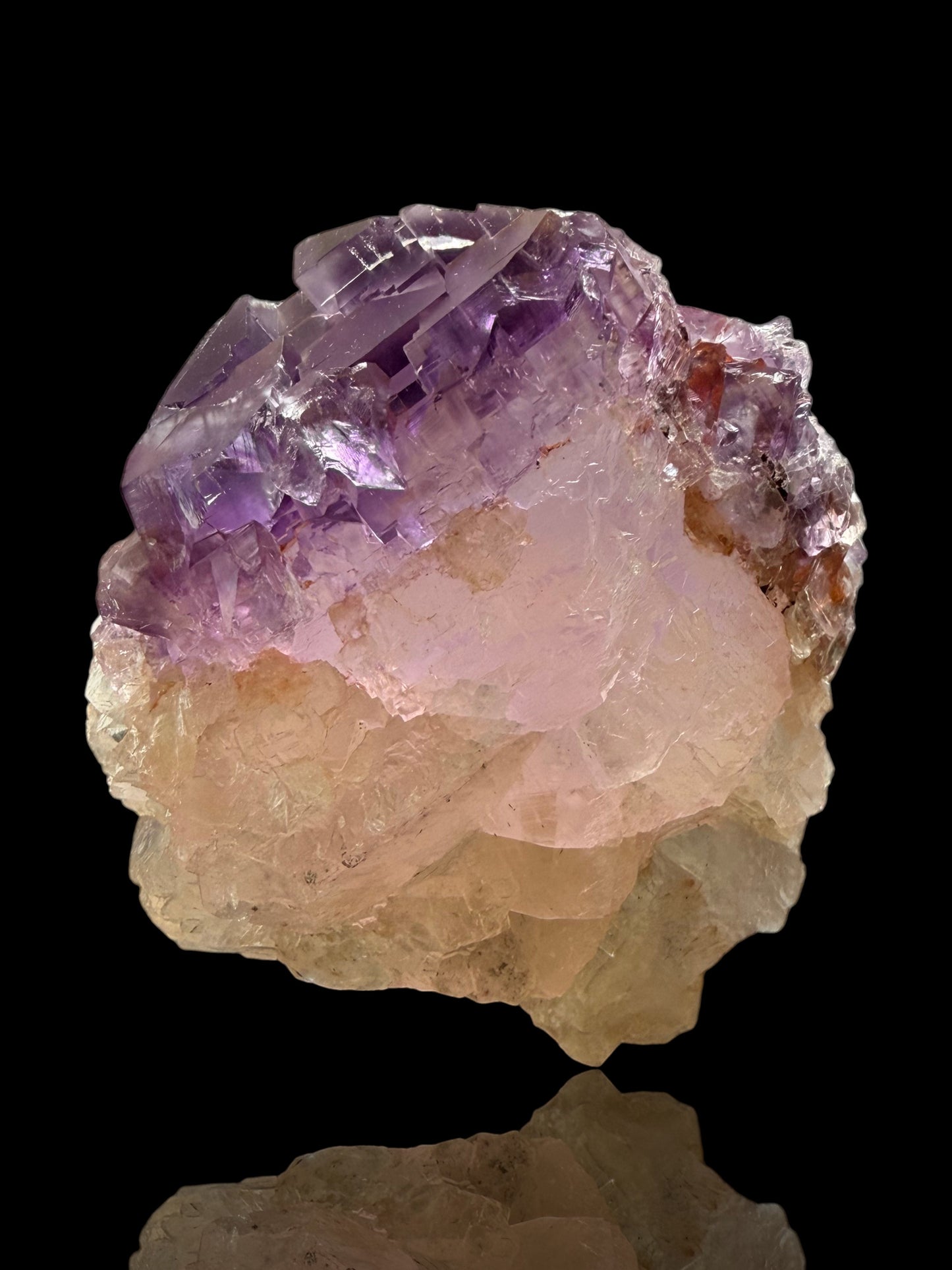 Fluorite - Cave-in-Rock, Hardin County, Illinois, USA