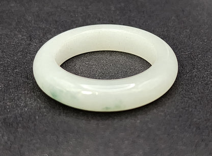 Burmese Jade Band Ring – 5mm Wide – Size 7.5