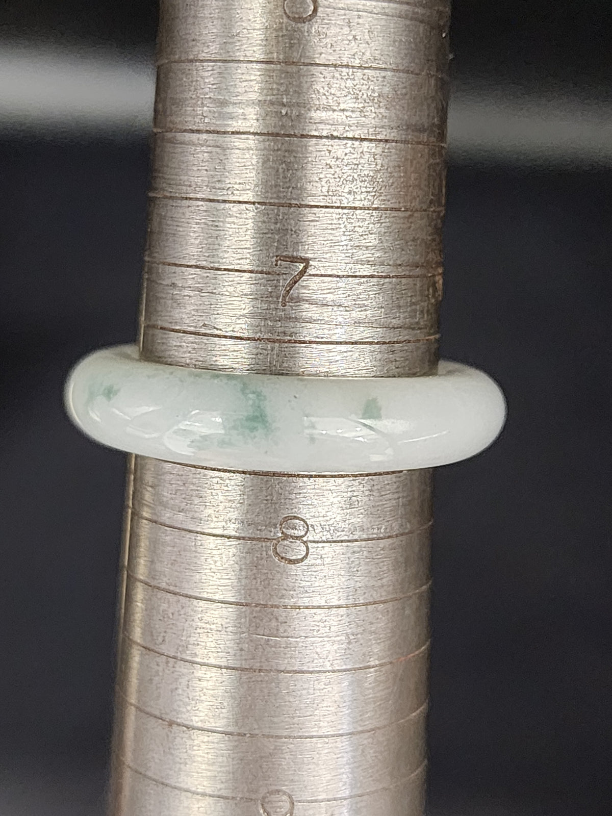Burmese Jade Band Ring – 5mm Wide – Size 7.5