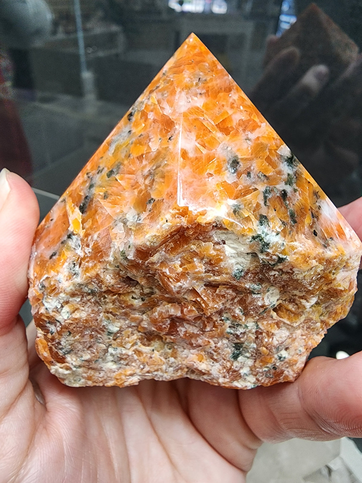 Sunstone Point