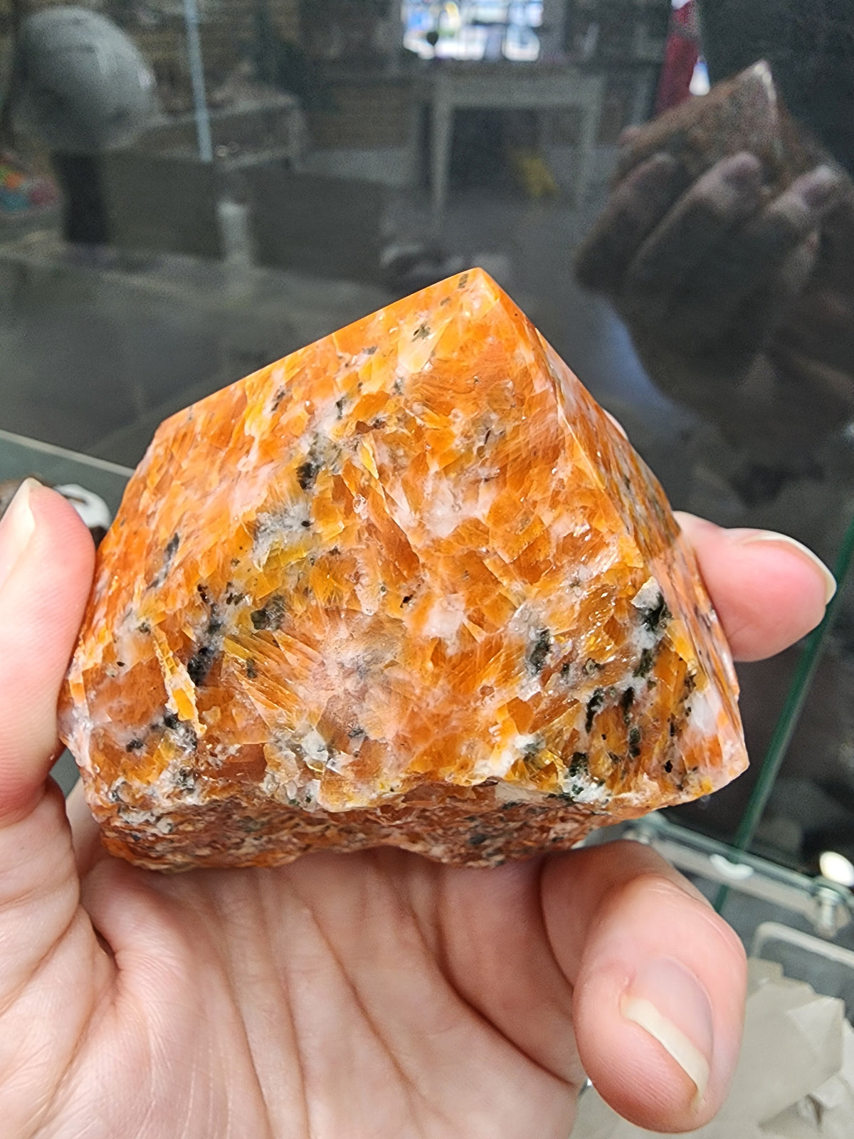 Sunstone Point