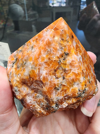 Sunstone Point