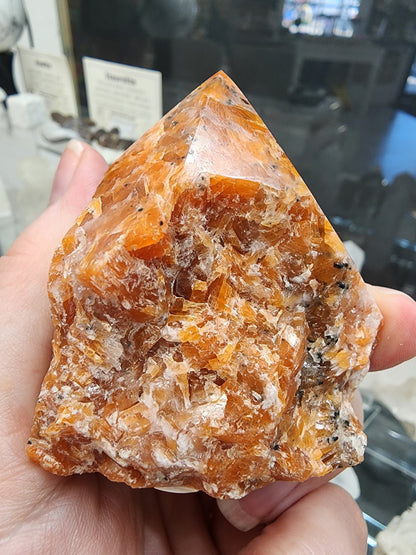 Sunstone Point