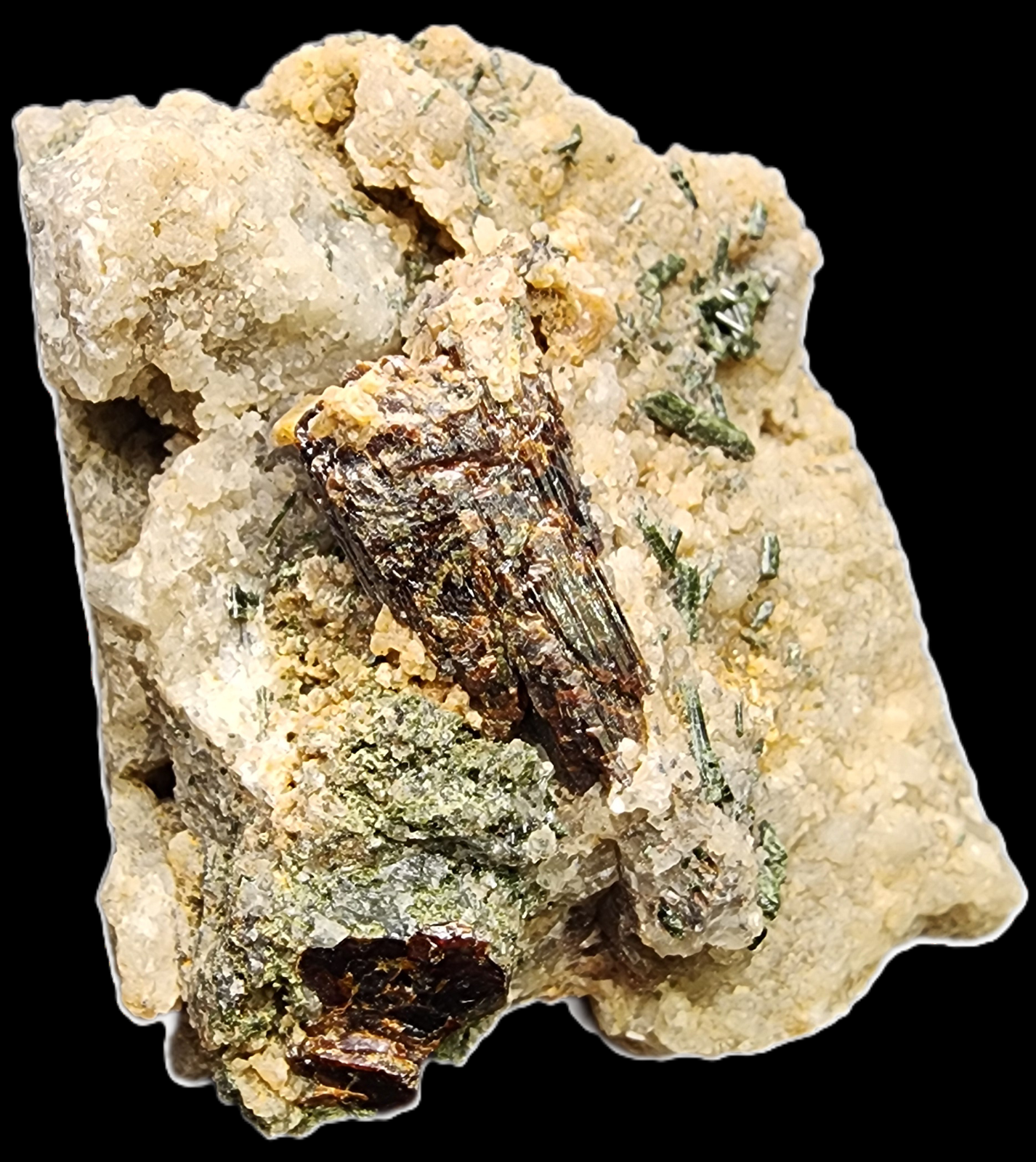 RUTILE- McGregor Lake, Québec, Canada- Miniature-Sized