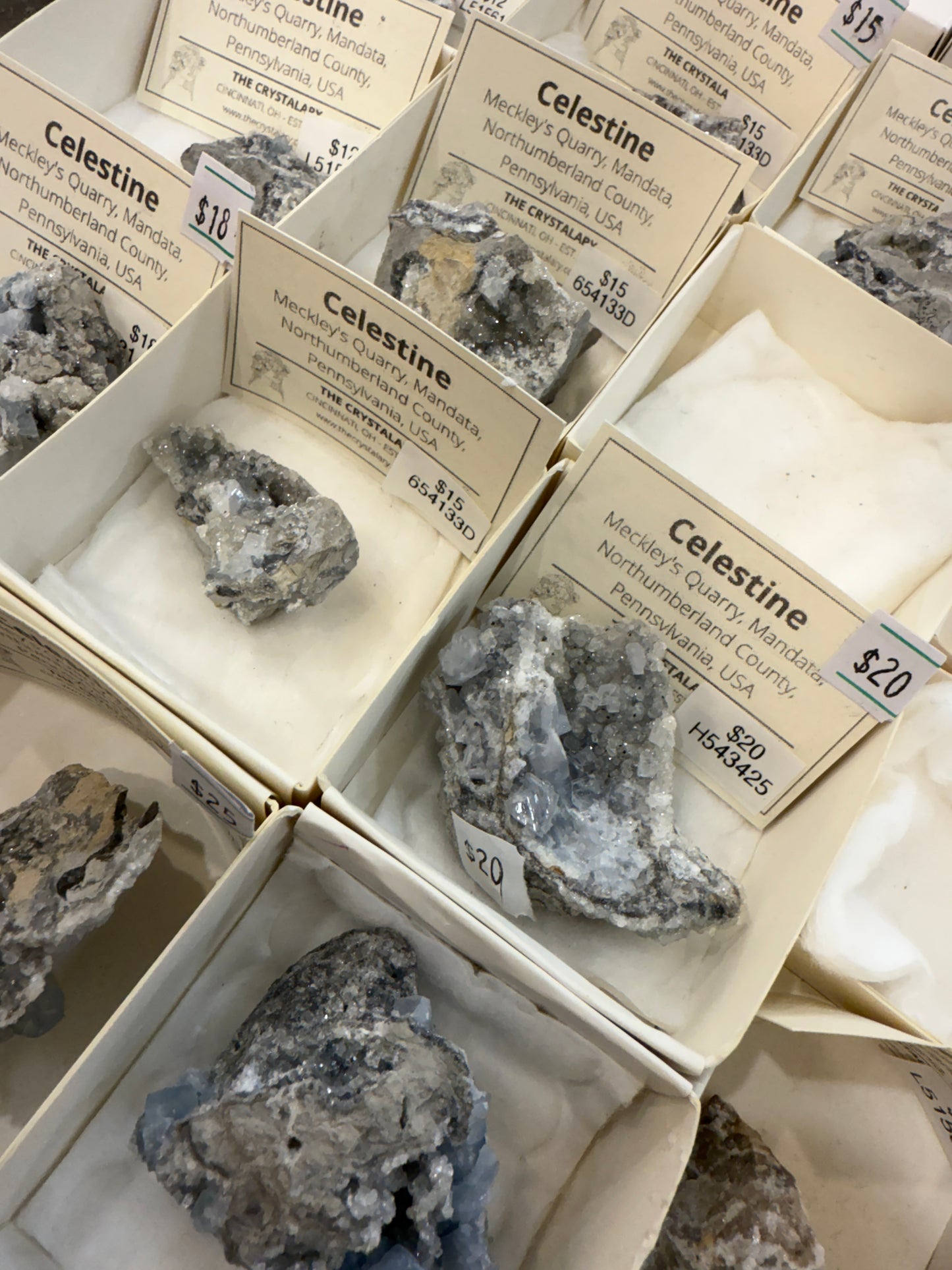 Celestine- Meckley's Quarry, Pennsylvania, USA- RANDOM PICK