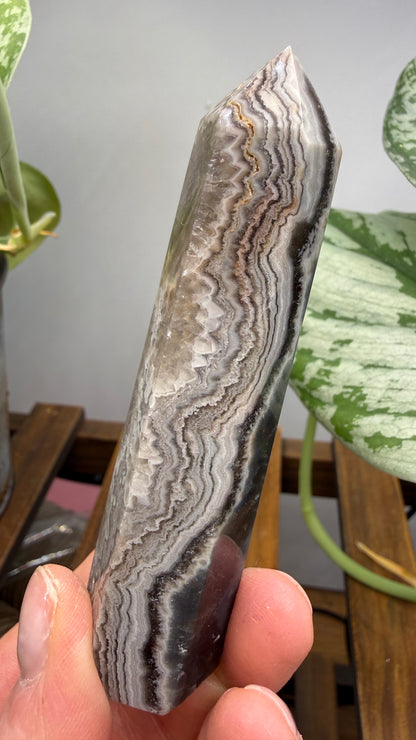 Black Agate Tower/Point- 3.7 inches