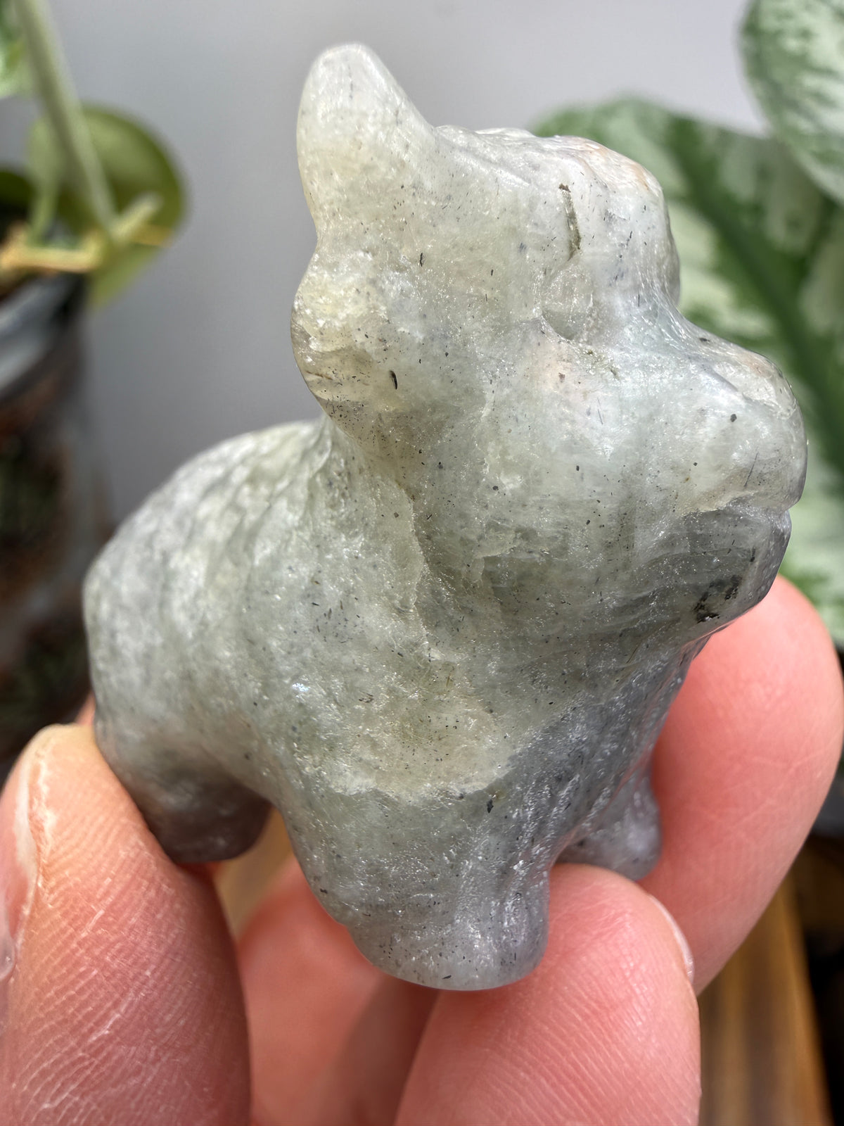 Labradorite Highland Cow Crystal Carving- 1.5 inches