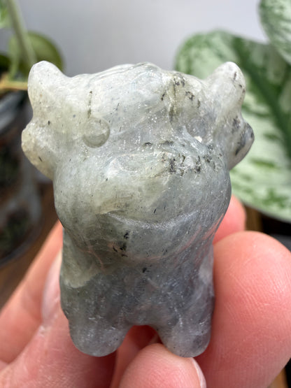 Labradorite Highland Cow Crystal Carving- 1.5 inches