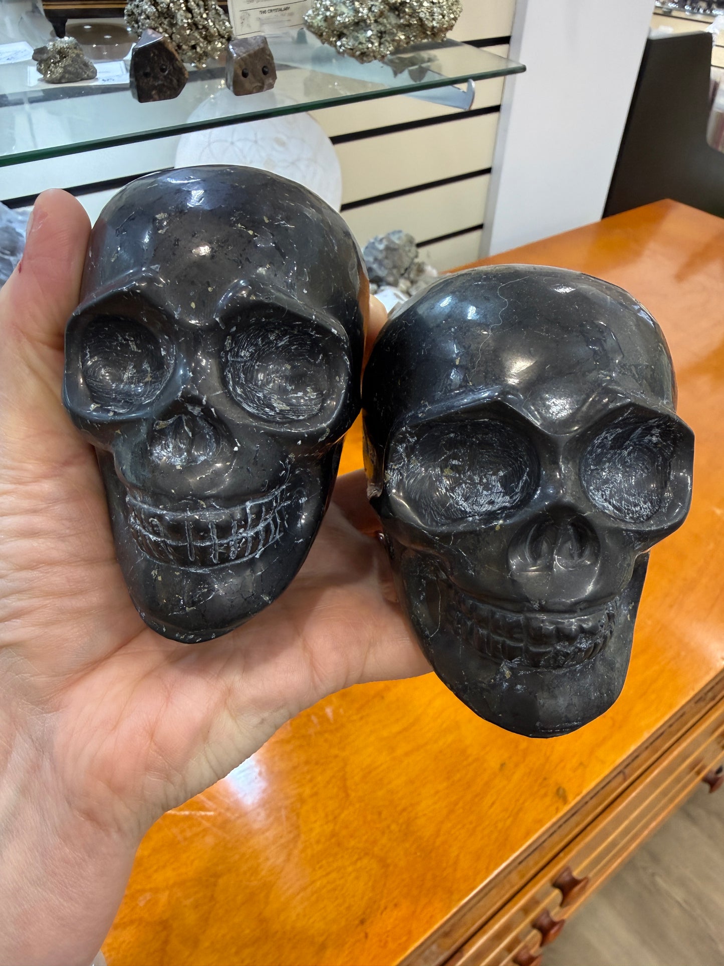 Shungite Skull- 4 inches