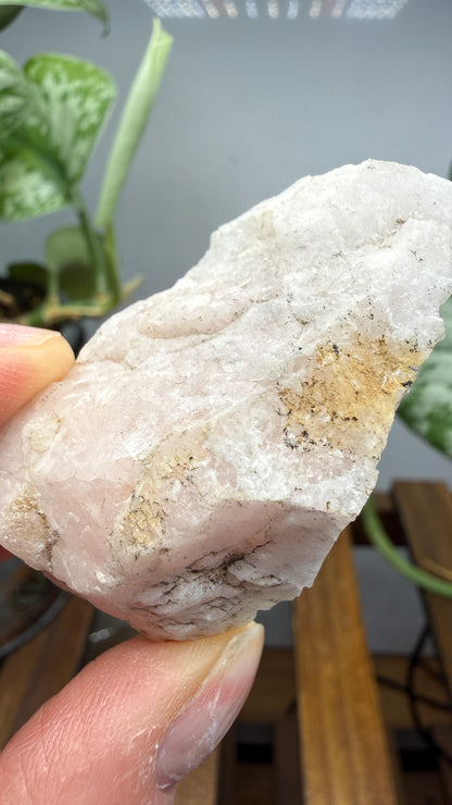 Beryllium-Bearing Calcite- Groton, Grafton County, New Hampshire, USA