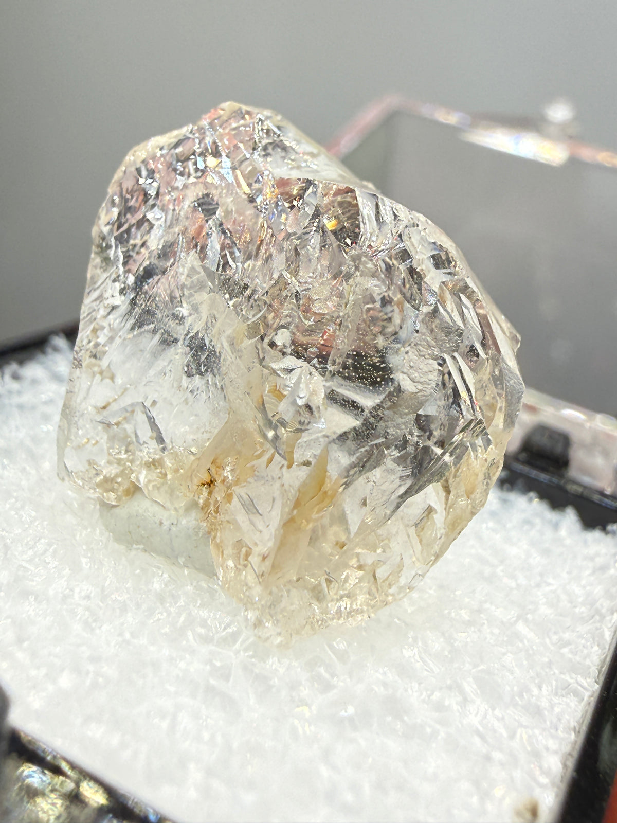 Etched Topaz- Agnus Dei Claim, Cameron Cone, Crystal Park, El Paso County, Colorado, USA