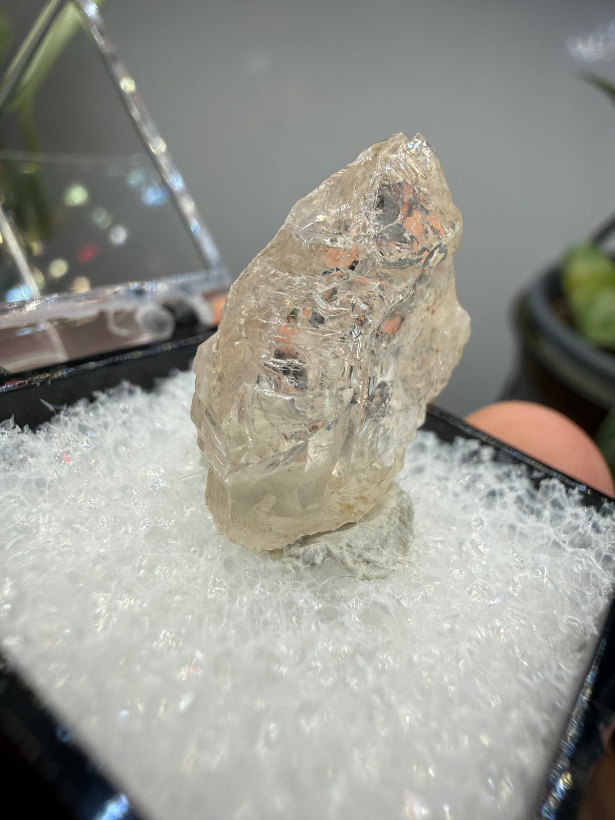 Etched Topaz- Agnus Dei Claim, Cameron Cone, Crystal Park, El Paso County, Colorado, USA