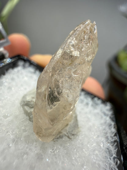 Etched Topaz- Agnus Dei Claim, Cameron Cone, Crystal Park, El Paso County, Colorado, USA