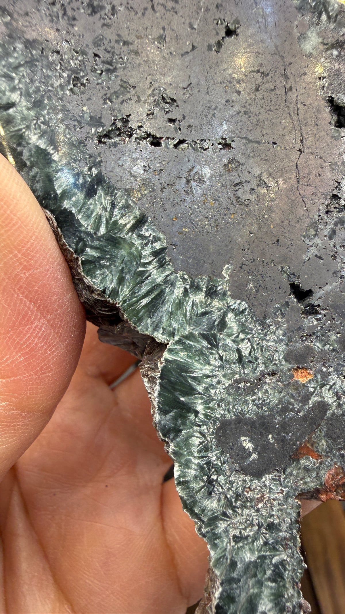 Seraphinite- Zheleznogorsk-Ilimsky, Irkutsk Oblast, Eastern Siberia, Russia