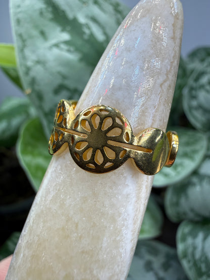 Sunburst Adjustable Ring– 18K Gold-Plated Stainless Steel