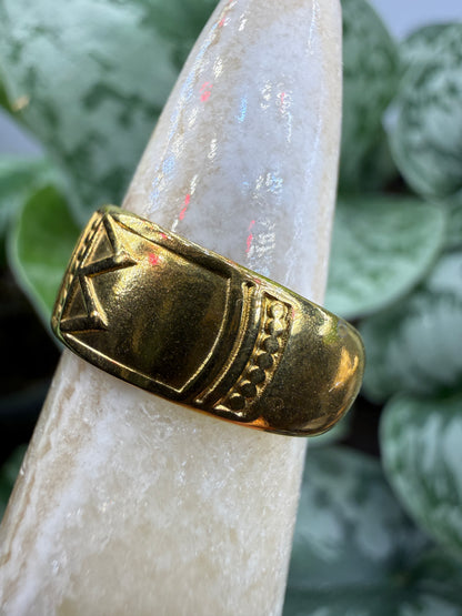 Vintage Evil Eye Signet Adjustable Ring– 18K Gold-Plated Stainless Steel