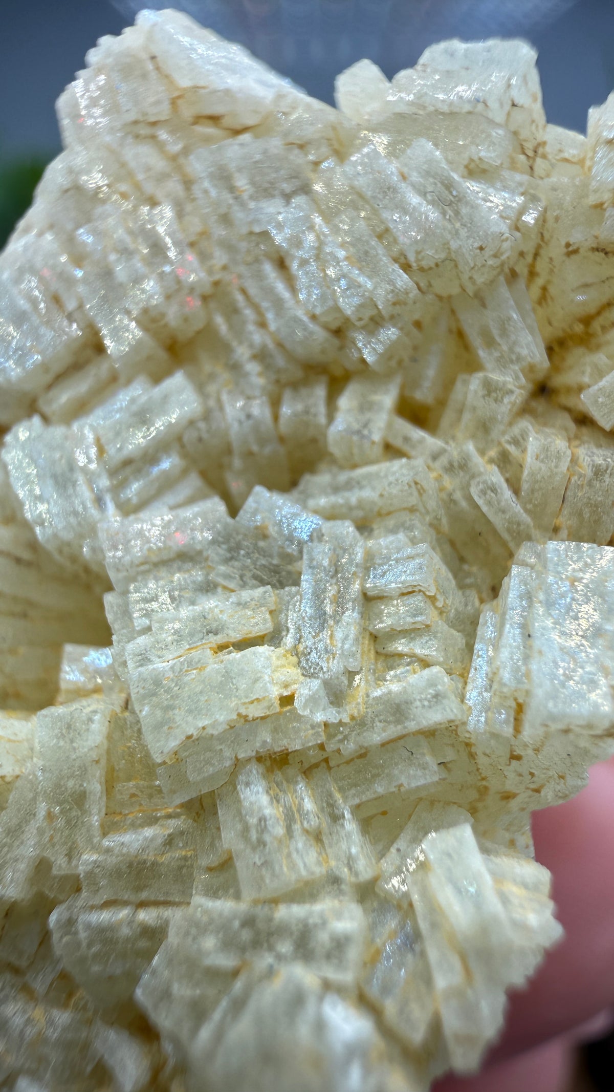 Prehnite- Imilchil, Midelt Province, Drâa-Tafilalet Region, Morocco