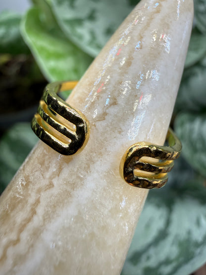 Hammered Open Adjustable Ring– 18K Gold-Plated Stainless Steel
