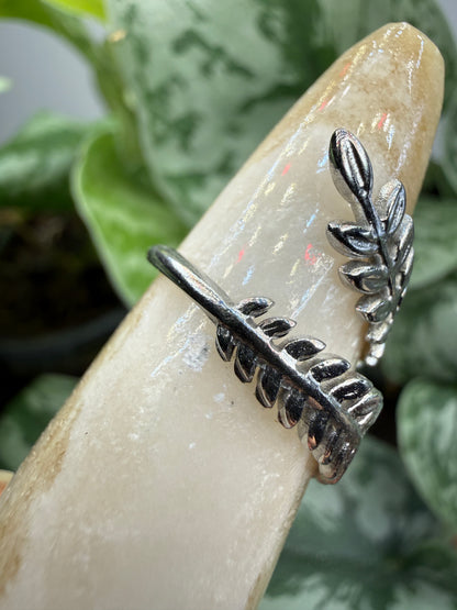 Leaf Wrap Adjustable Ring – 316L Stainless Steel