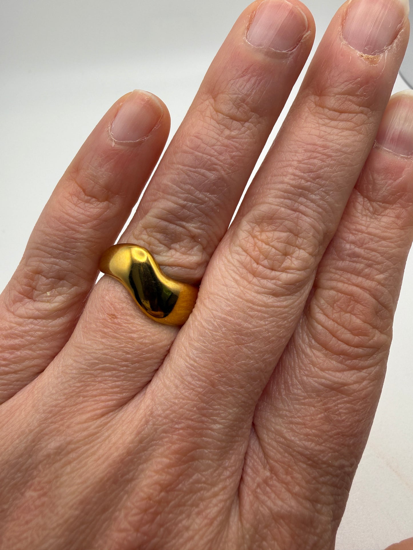 Biomorphic Ring Adjustable– 18K Gold-Plated Stainless Steel