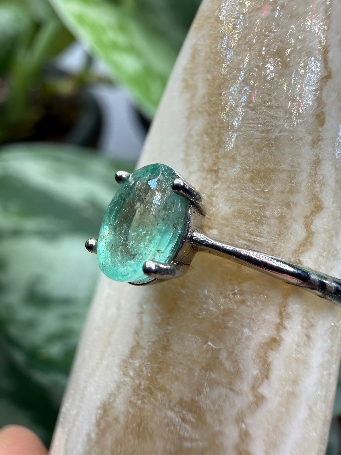 Faceted Emerald Adjustable Ring – .925 Sterling Silver
