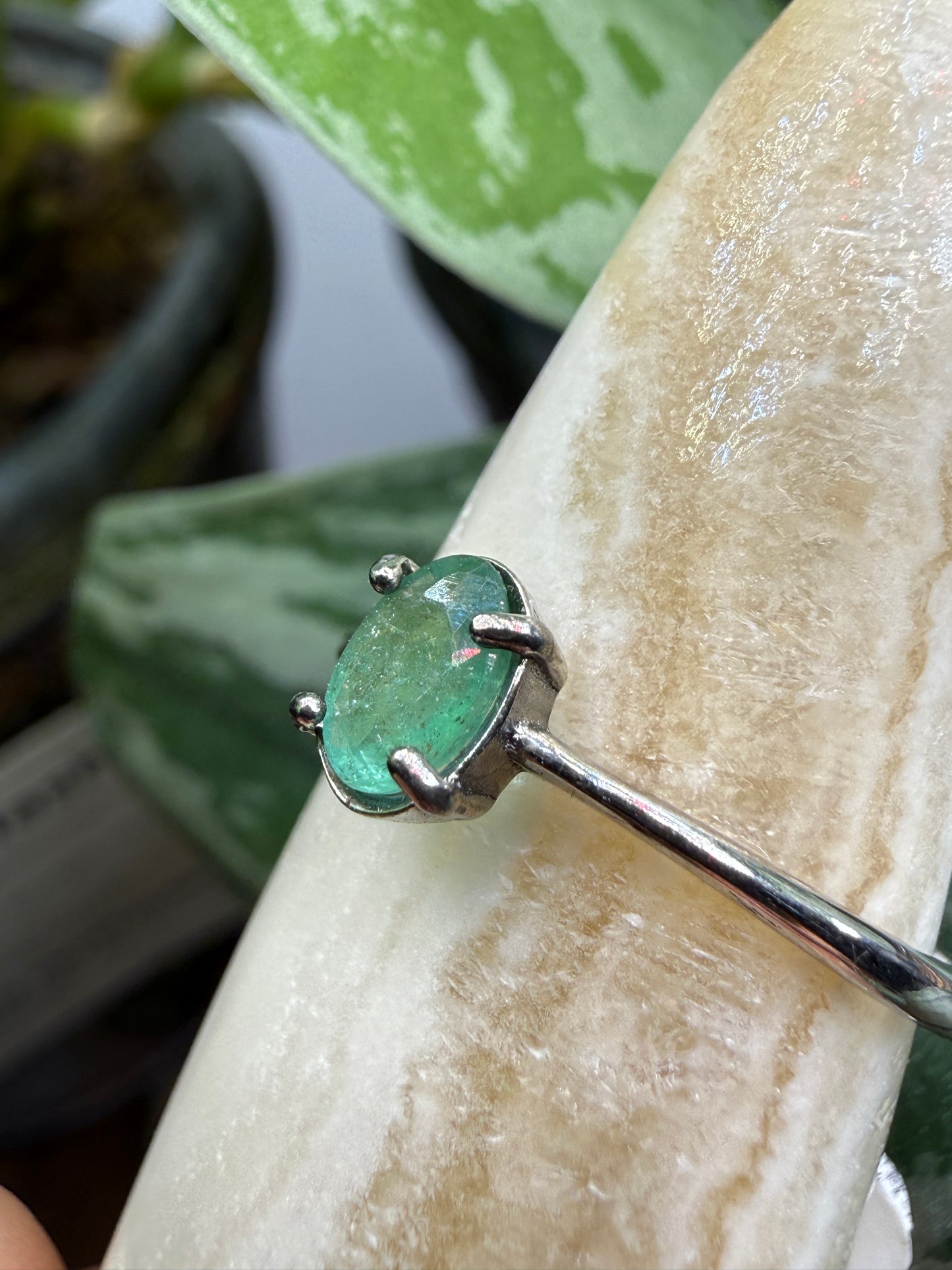 Faceted Emerald Adjustable Ring – .925 Sterling Silver