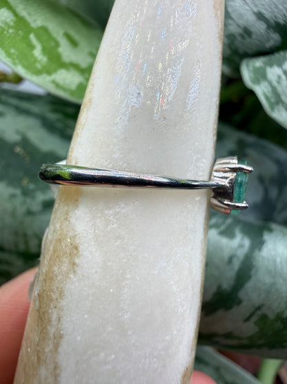 Faceted Emerald Adjustable Ring – .925 Sterling Silver