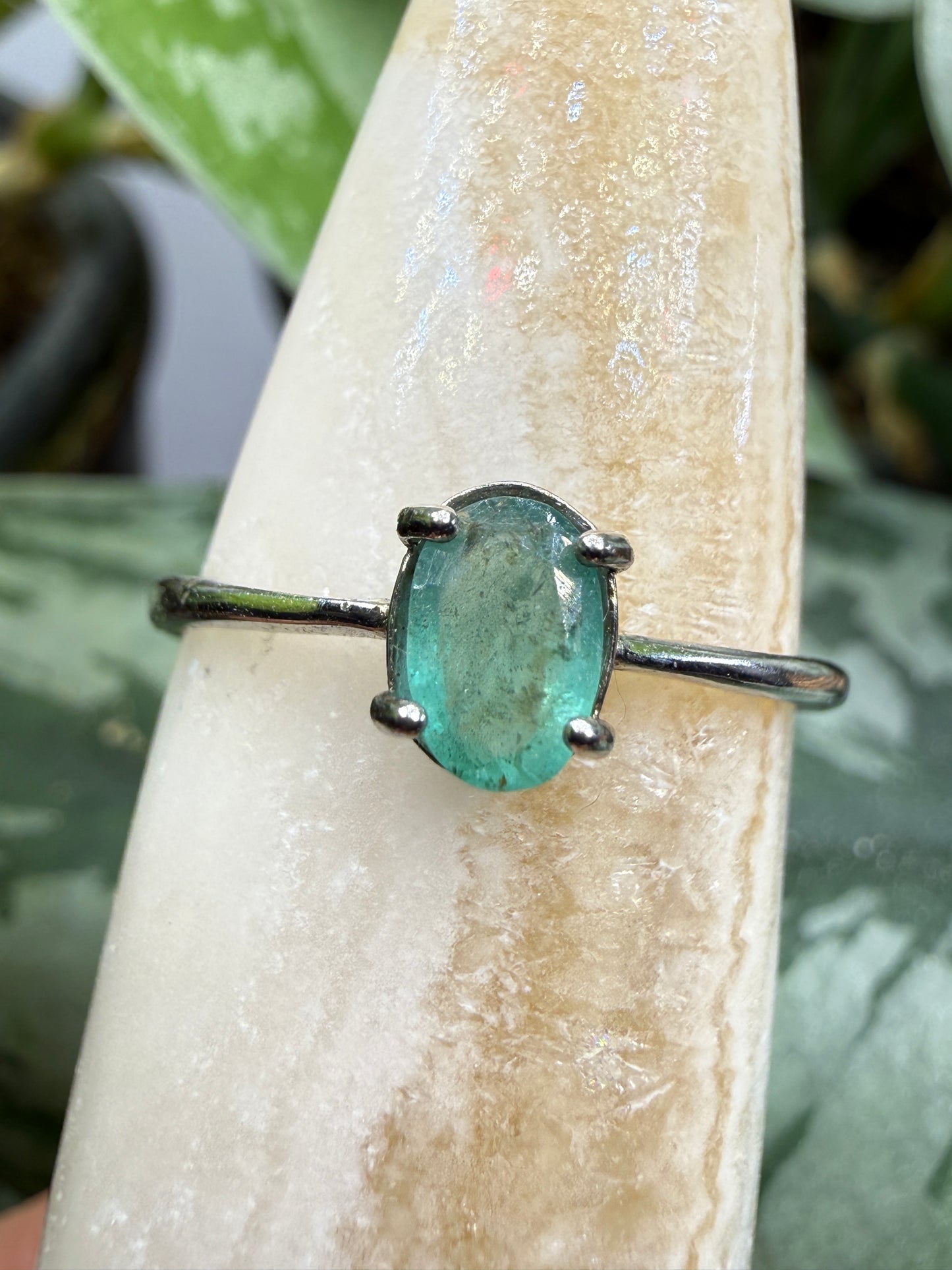 Faceted Emerald Adjustable Ring – .925 Sterling Silver