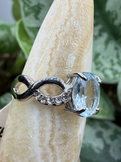 Faceted Blue Topaz Ring Size 7 in 316L Stainless Steel- 8x10mm Oval Gemstone