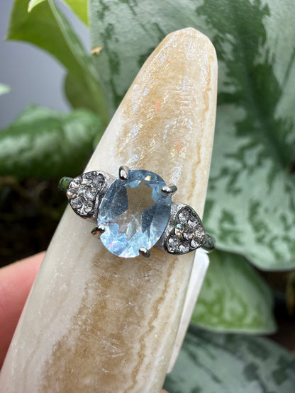 Faceted Blue Topaz Ring Size 6 in 316L Stainless Steel- 8x10mm Oval Gemstone