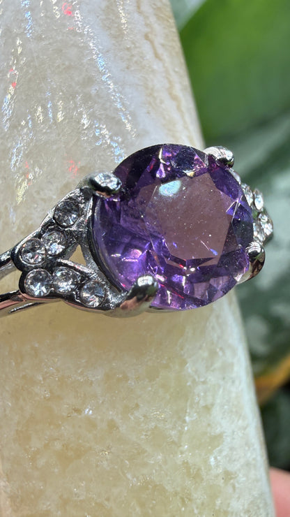 Natural Faceted Amethyst Ring Size 9 in 316L Stainless Steel- 8mm Round Gemstone
