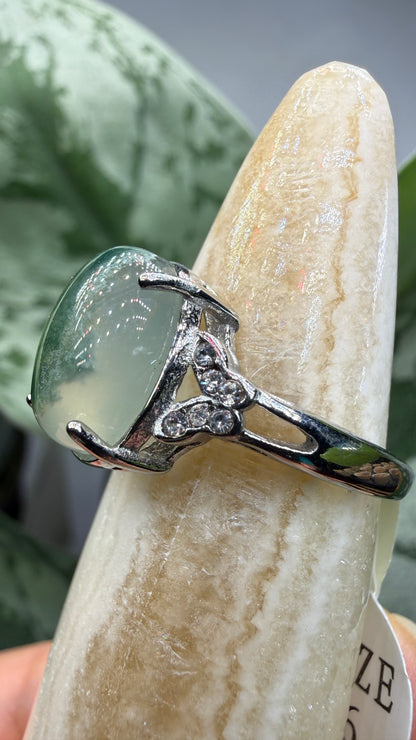 Natural Moss Agate Cabochon Ring Size 6 in 316L Stainless Steel- 10x12mm Oval Gemstone