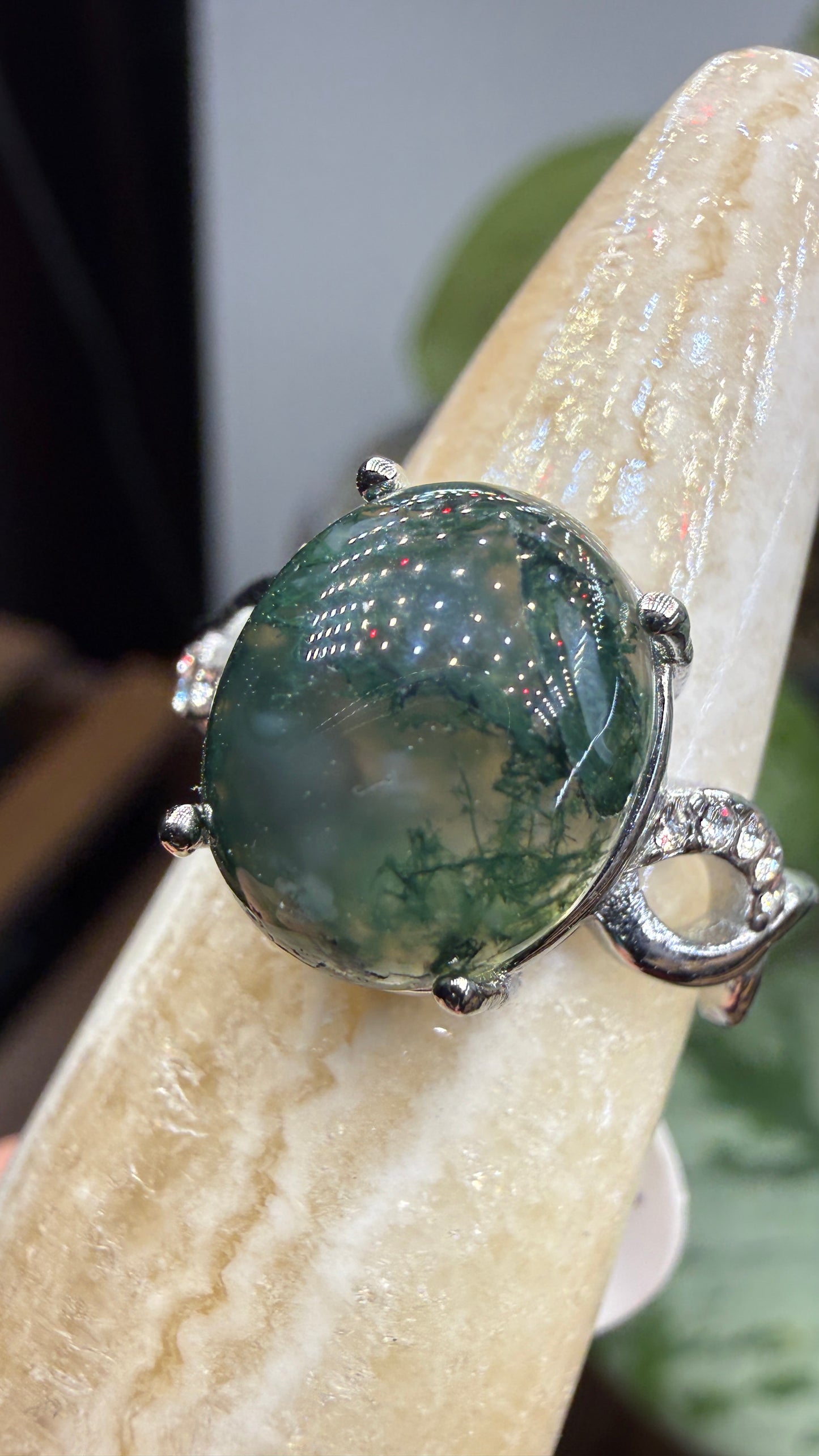 Natural Moss Agate Cabochon Ring Size 7 in 316L Stainless Steel- 10x12mm Oval Gemstone