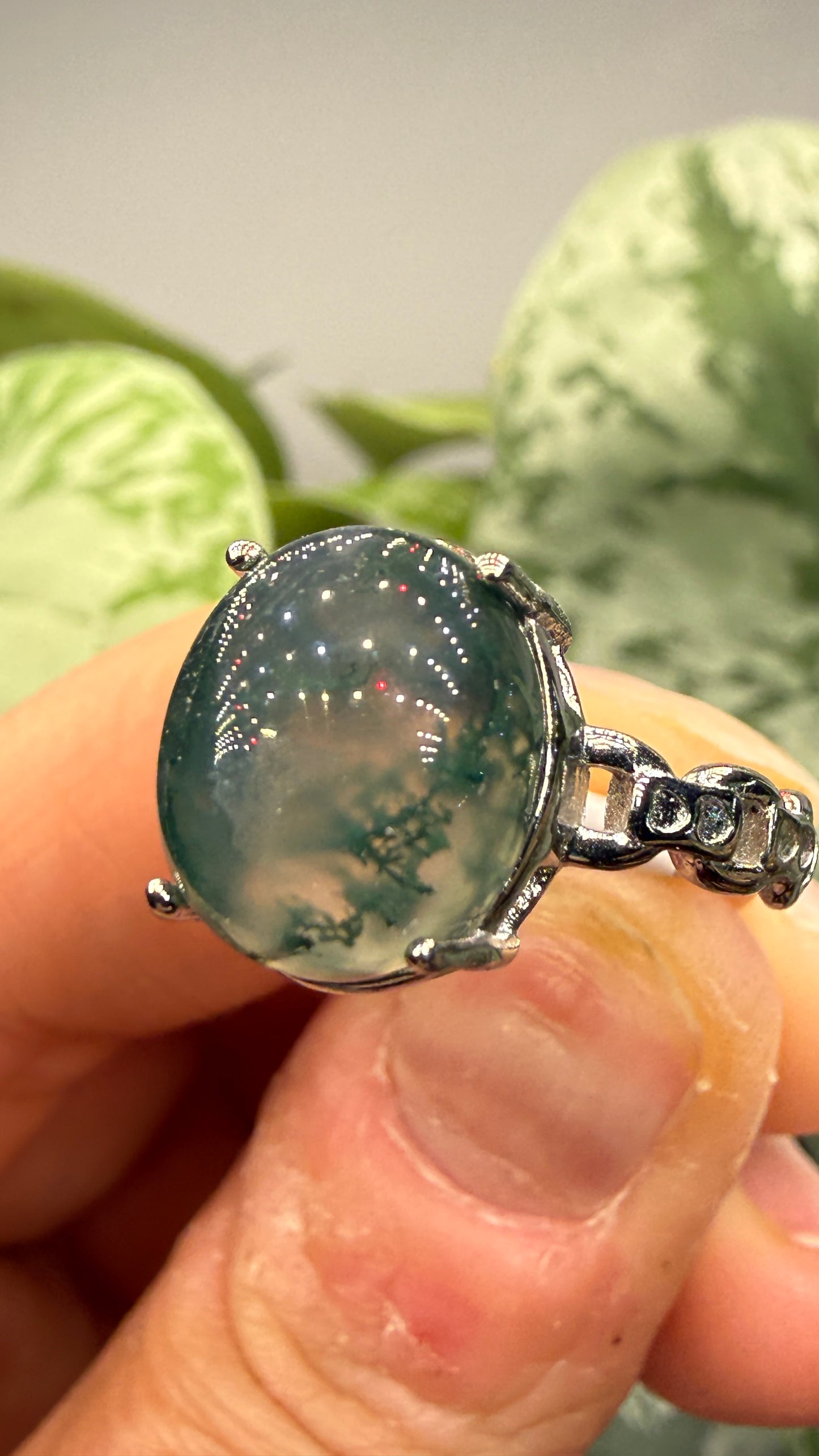 Natural Moss Agate Cabochon Ring Size 8 in 316L Stainless Steel- 10x12mm Oval Gemstone