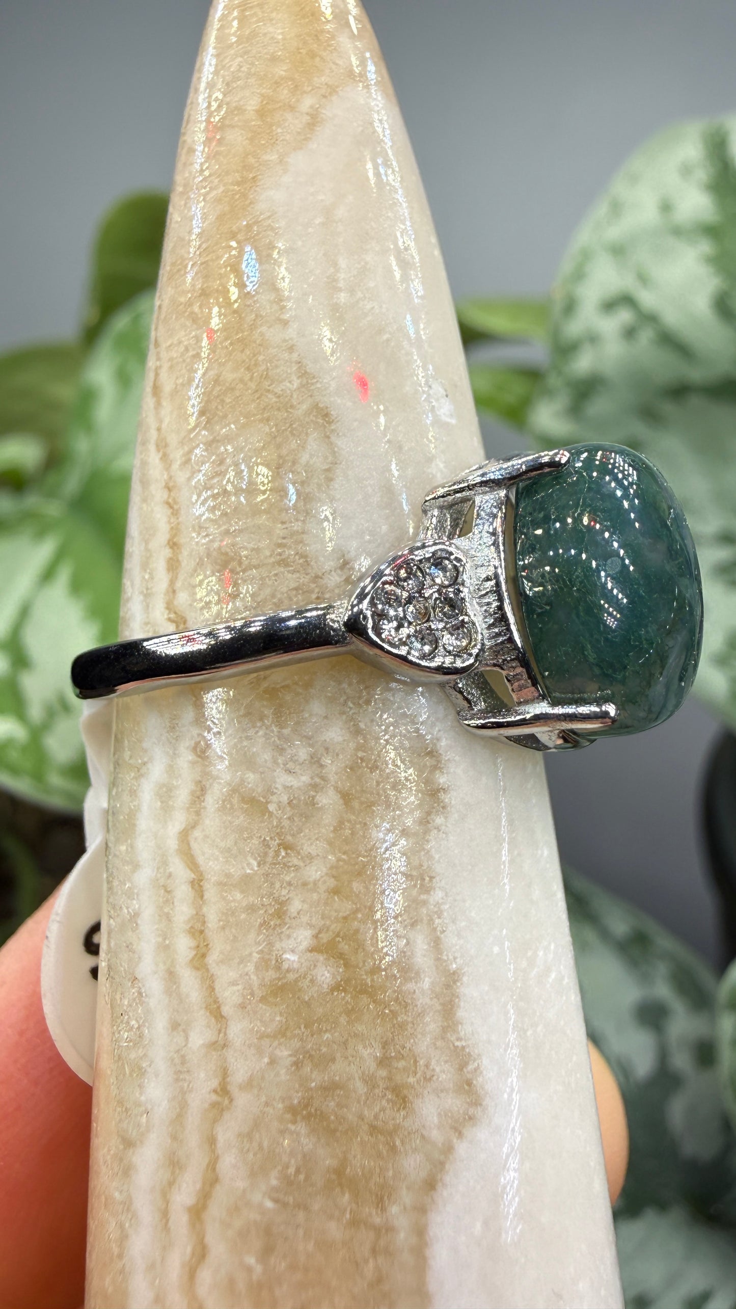 Natural Moss Agate Cabochon Ring Size 8 in 316L Stainless Steel- 10x12mm Oval Gemstone