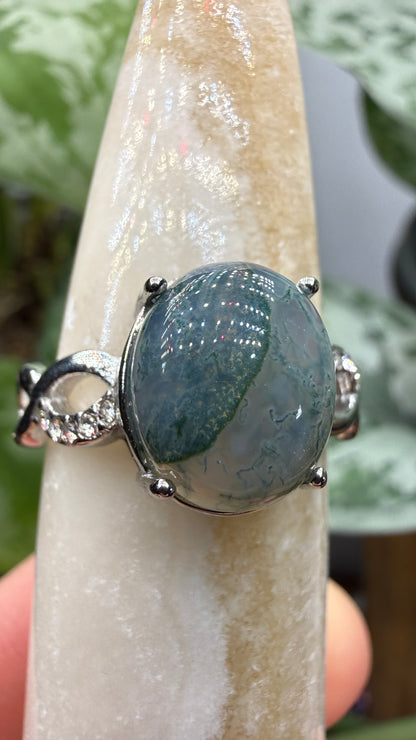 Natural Moss Agate Cabochon Ring Size 9 in 316L Stainless Steel- 10x12mm Oval Gemstone