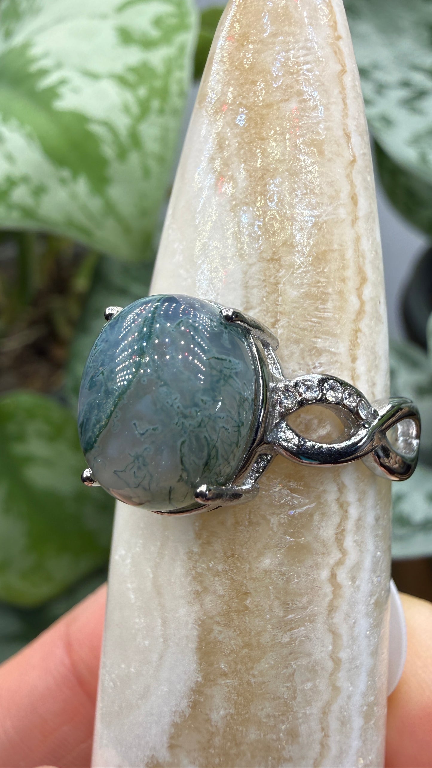 Natural Moss Agate Cabochon Ring Size 9 in 316L Stainless Steel- 10x12mm Oval Gemstone
