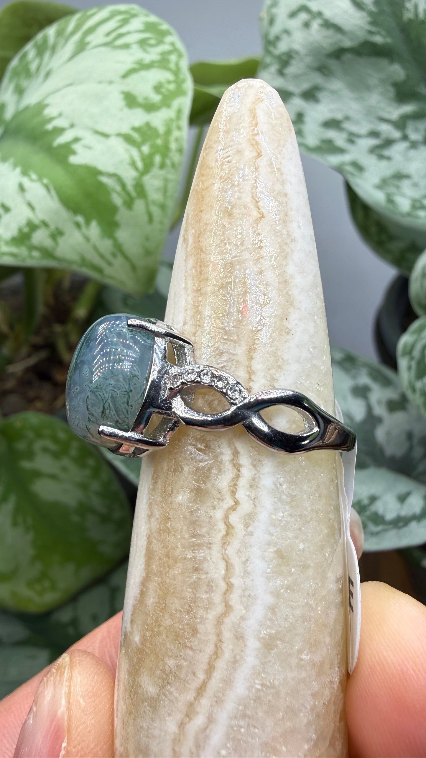 Natural Moss Agate Cabochon Ring Size 9 in 316L Stainless Steel- 10x12mm Oval Gemstone