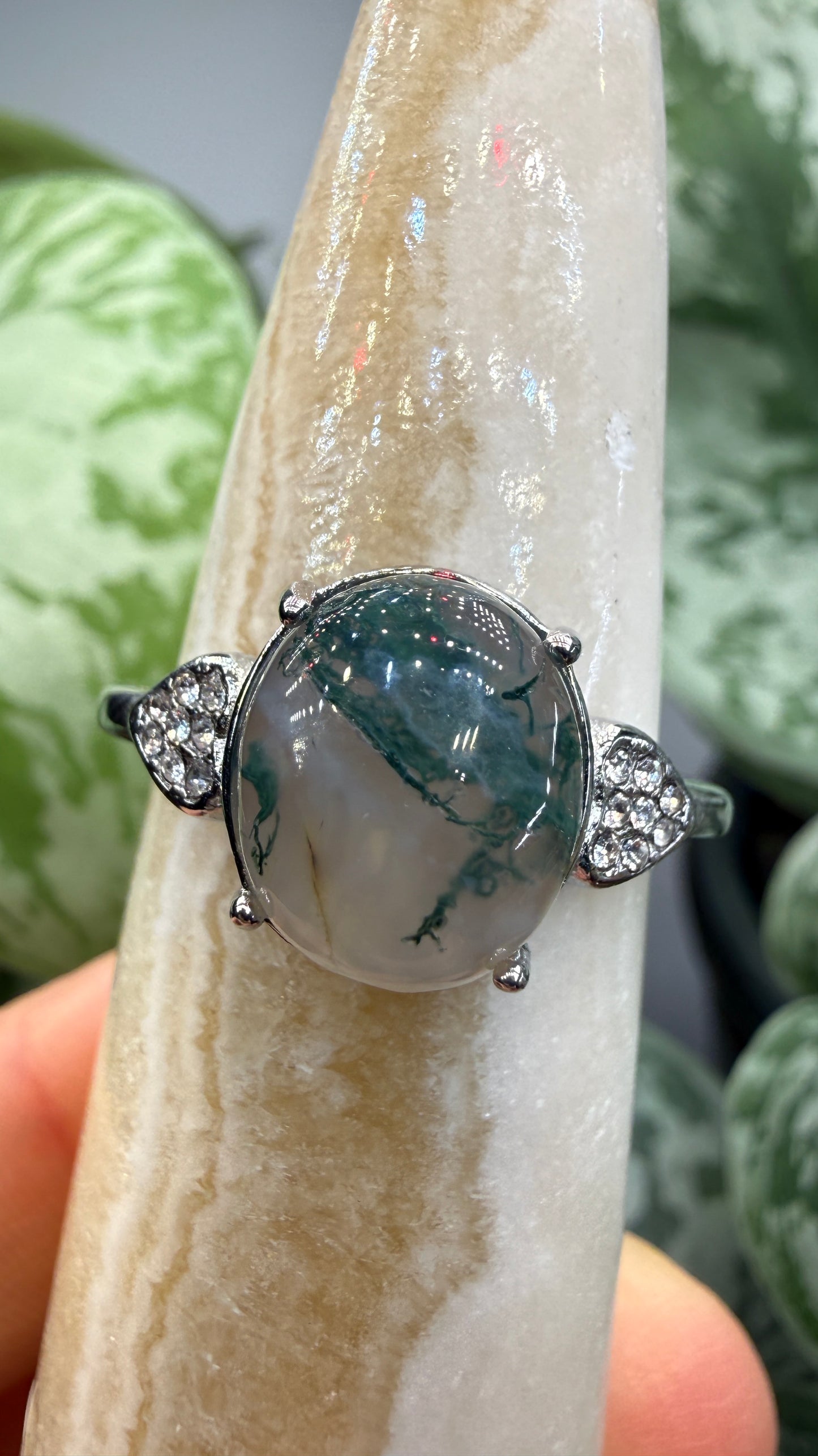 Natural Moss Agate Cabochon Ring Size 10 in 316L Stainless Steel- 10x12mm Oval Gemstone