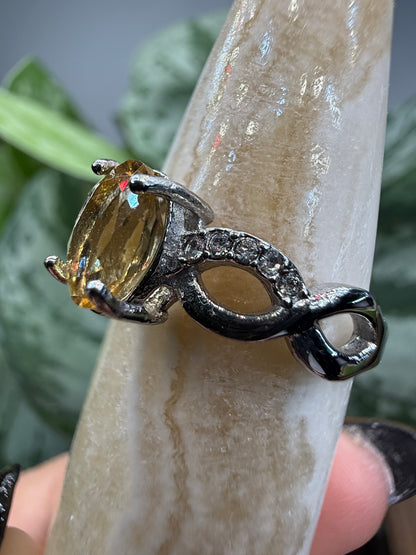 Faceted Citrine Ring Size 8 in 316L Stainless Steel- 6x8mm Oval Gemstone