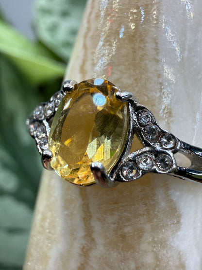 Faceted Citrine Ring Size 9 in 316L Stainless Steel- 6x8mm Oval Gemstone