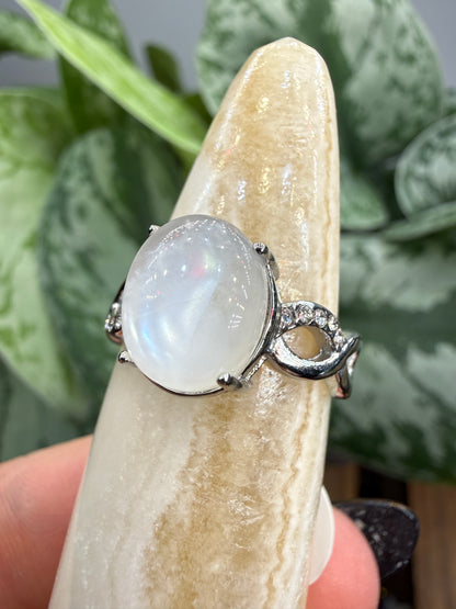 Natural Moonstone Cabochon Ring Size 7 in 316L Stainless Steel- 4x6mm Gemstone