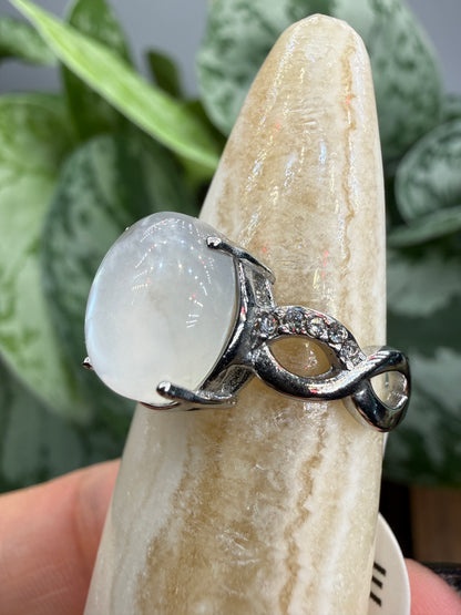 Natural Moonstone Cabochon Ring Size 7 in 316L Stainless Steel- 4x6mm Gemstone