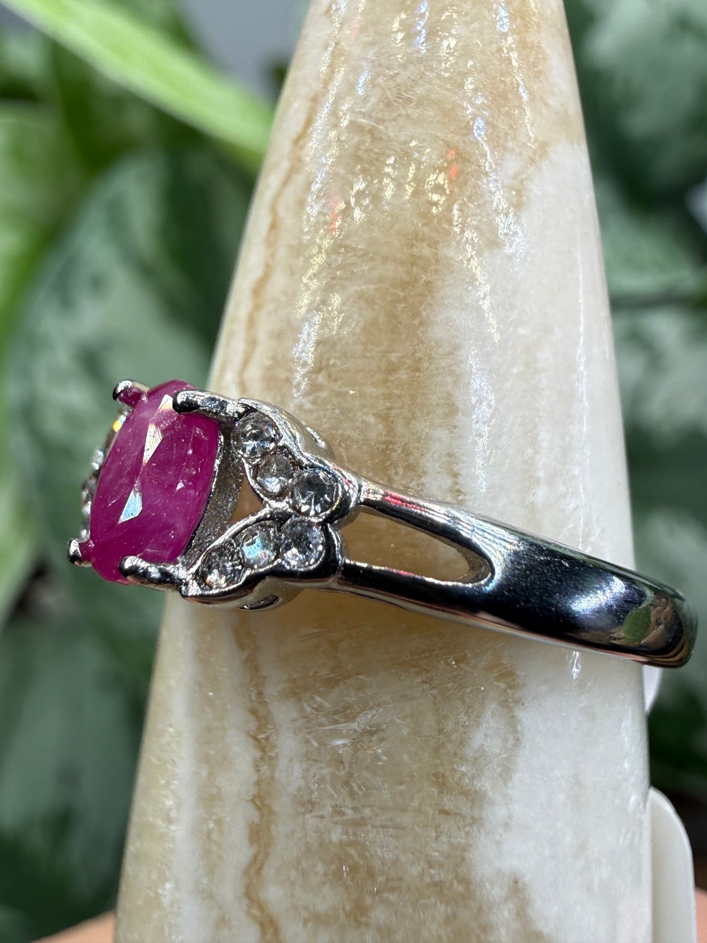 Faceted Ruby Ring Size 7 in 316L Stainless Steel- 4x6mm Oval Gemstone