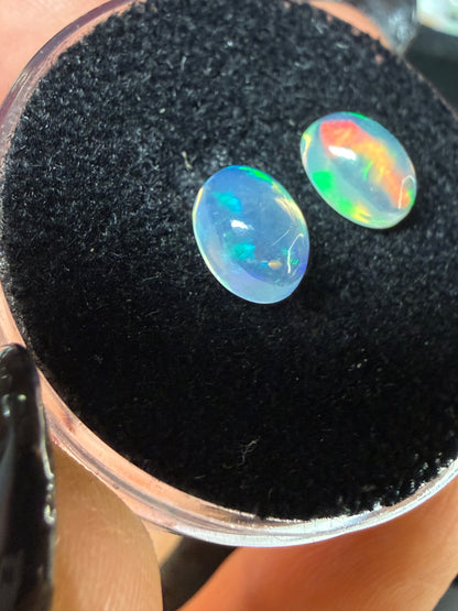 MATCHED PAIR! Natural Welo Opal Cabochon 8x6x4mm, 1.8ct total- Broadflash, directional flash