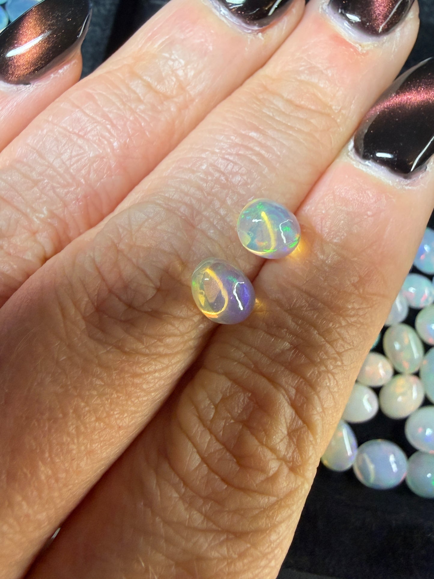 MATCHED PAIR! Natural Welo Opal Cabochon 8x6x4mm, 1.8ct total- Broadflash, directional flash
