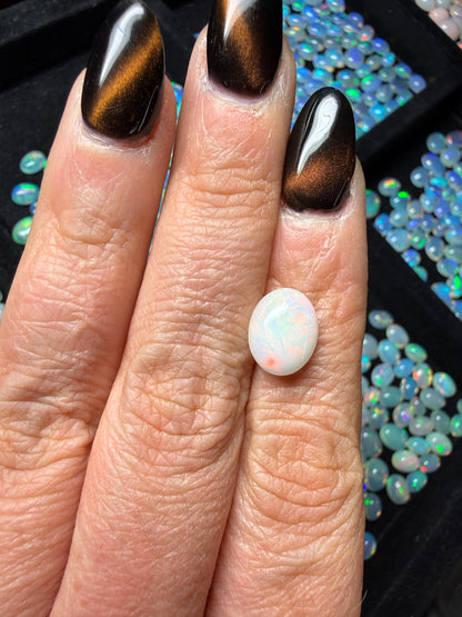 Natural Welo Opal Cabochon 11x9x4mm, 1.85ct- Broadflash/floral, rolling directional