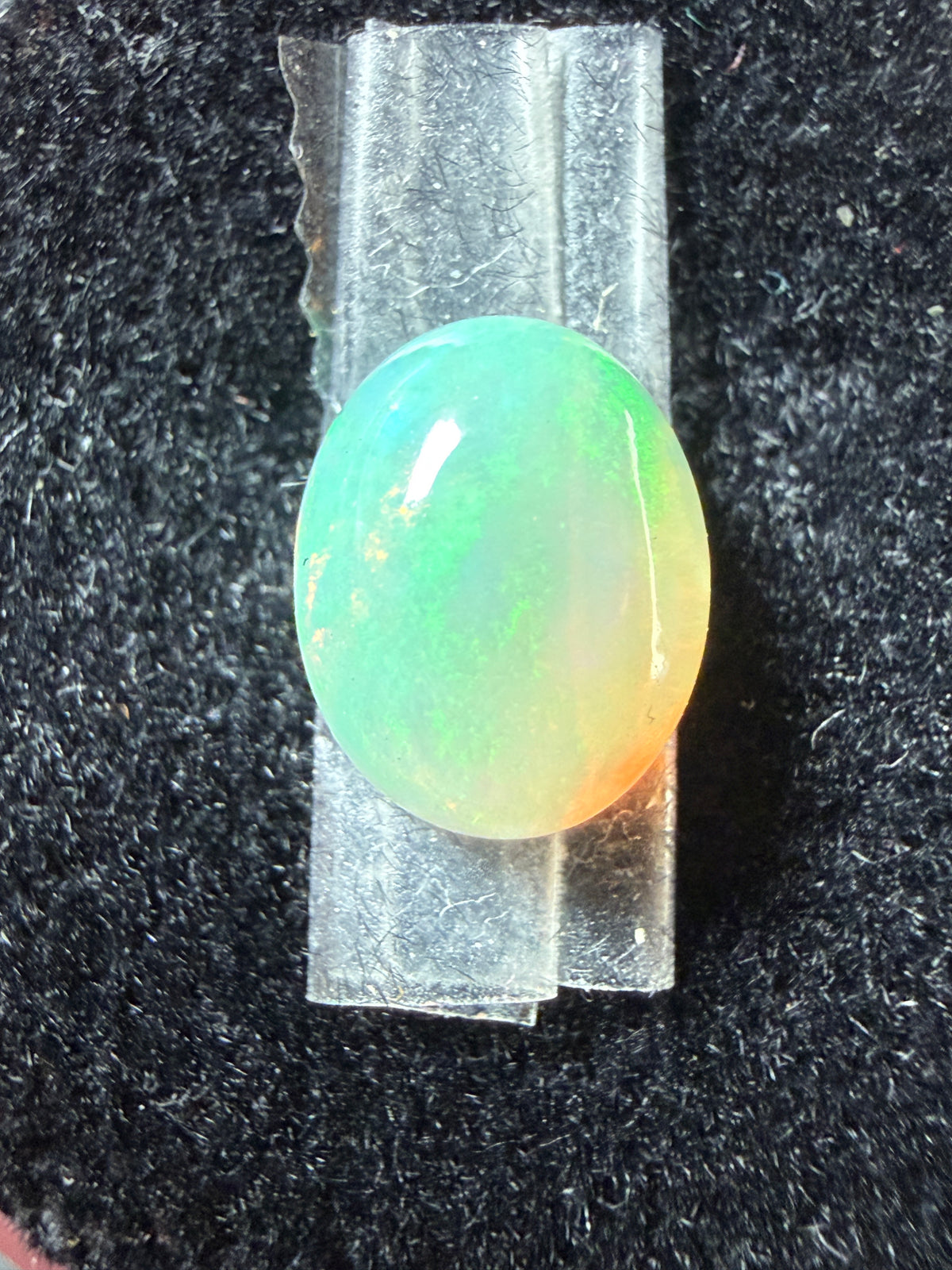 Natural Welo Opal Cabochon 10x8x5mm, 1.8ct- Sheet flash, minor rolling broadflash